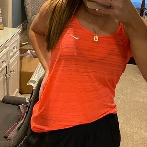 Nike workout tank top